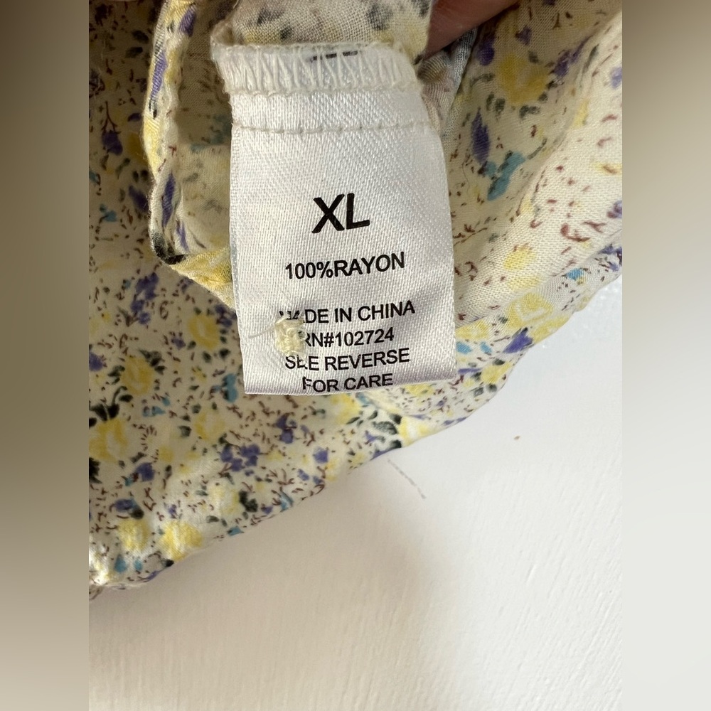 Hester & Orchard Ditsy Floral Short Sleeve Blouse Top Cottagecore Prairie Chic - Picture 7 of 9